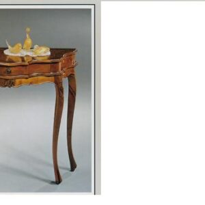 consolle '700 sagomata